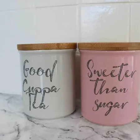 Cheerful 2 Bedroom Residential - Free Parking